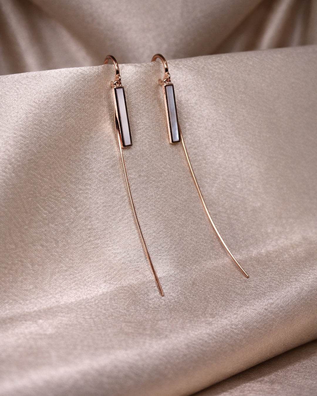 Venti 925 Sterling Silver Rose Gold Mother of Pearl Long Chain Drop Earrings